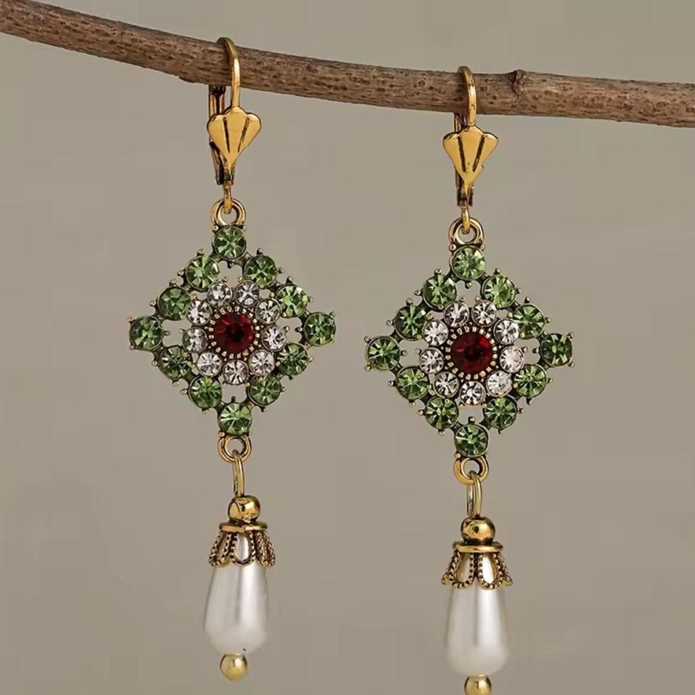 Vintage Gold and Green Floral Drop Earrings - Picture 3 of 4